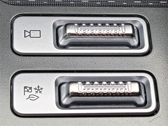 used 2024 Lincoln Nautilus car, priced at $45,888