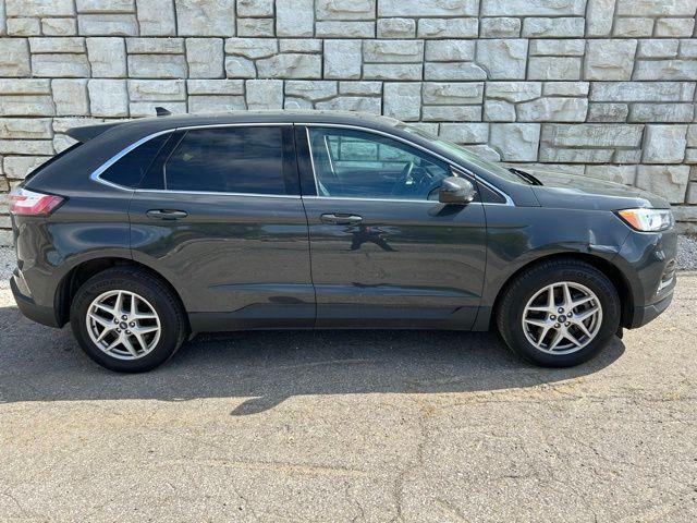 used 2021 Ford Edge car, priced at $22,888