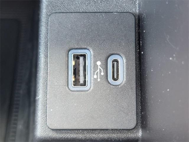 used 2023 Ford Edge car, priced at $32,888