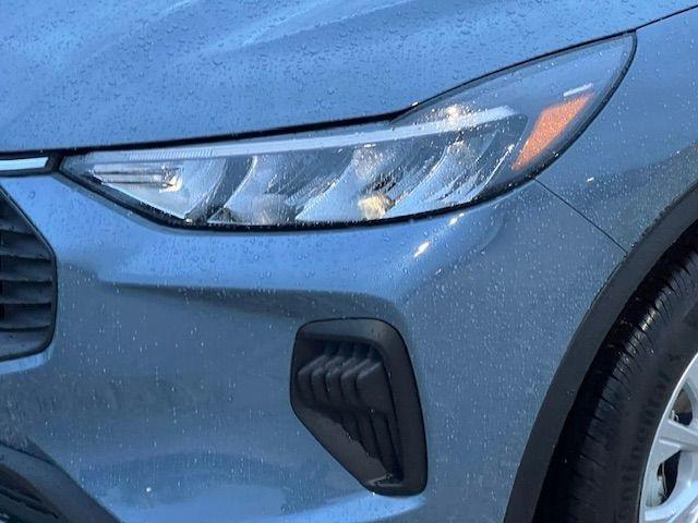 new 2026 Ford Escape car, priced at $38,325