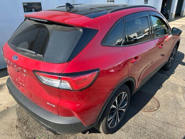 used 2022 Ford Escape car, priced at $24,336