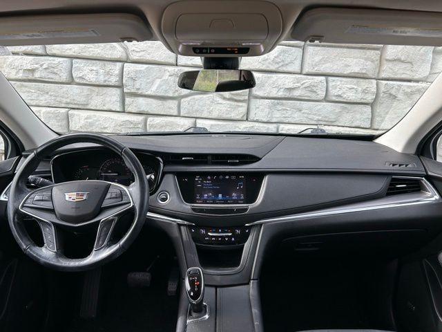 used 2019 Cadillac XT5 car