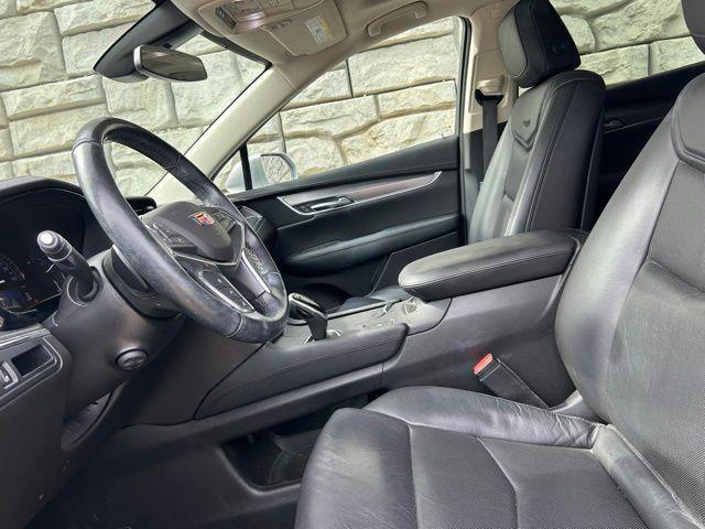 used 2019 Cadillac XT5 car