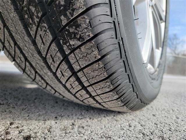 used 2022 Ford Edge car, priced at $24,888