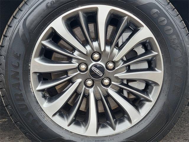 used 2023 Lincoln Nautilus car, priced at $36,088