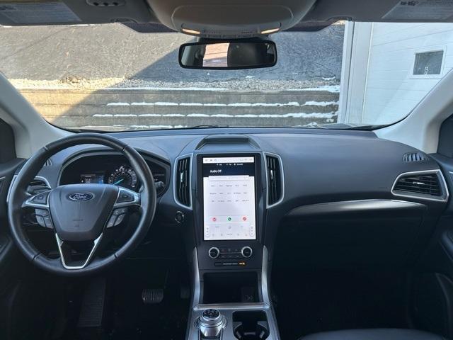 used 2022 Ford Edge car, priced at $25,888