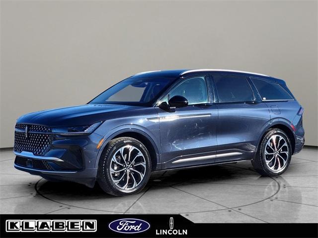used 2024 Lincoln Nautilus car, priced at $52,888