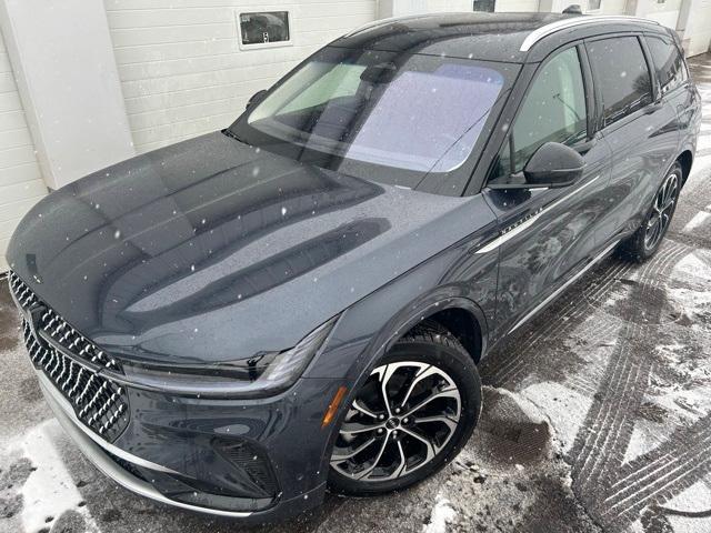 used 2024 Lincoln Nautilus car, priced at $54,888