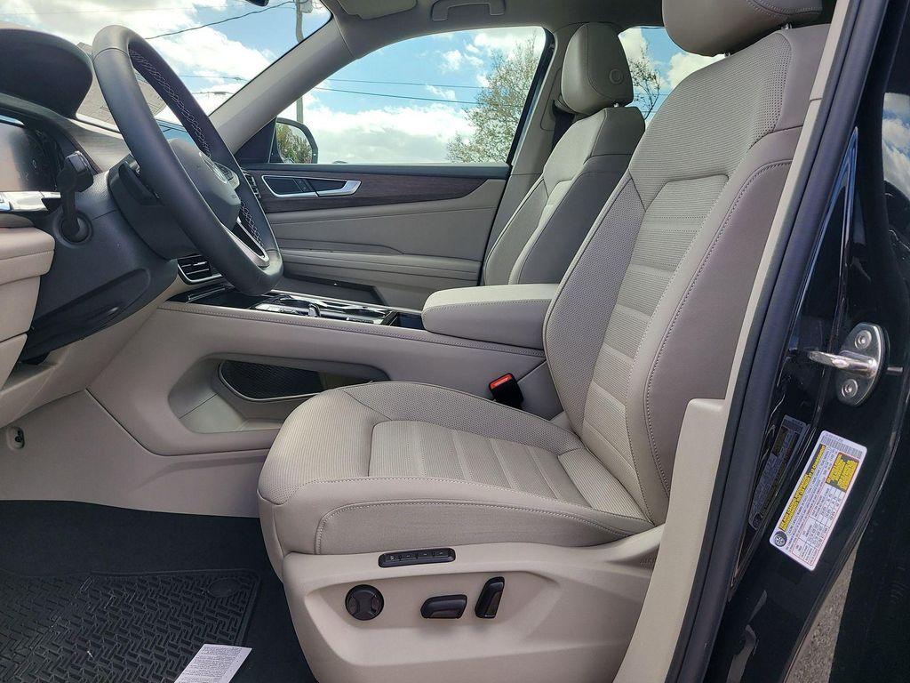 new 2026 Volkswagen Atlas car, priced at $48,199