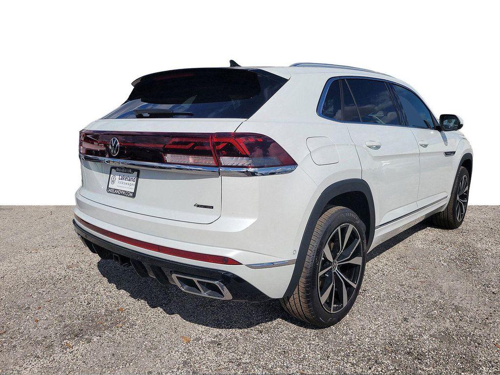 new 2026 Volkswagen Atlas Cross Sport car, priced at $52,261
