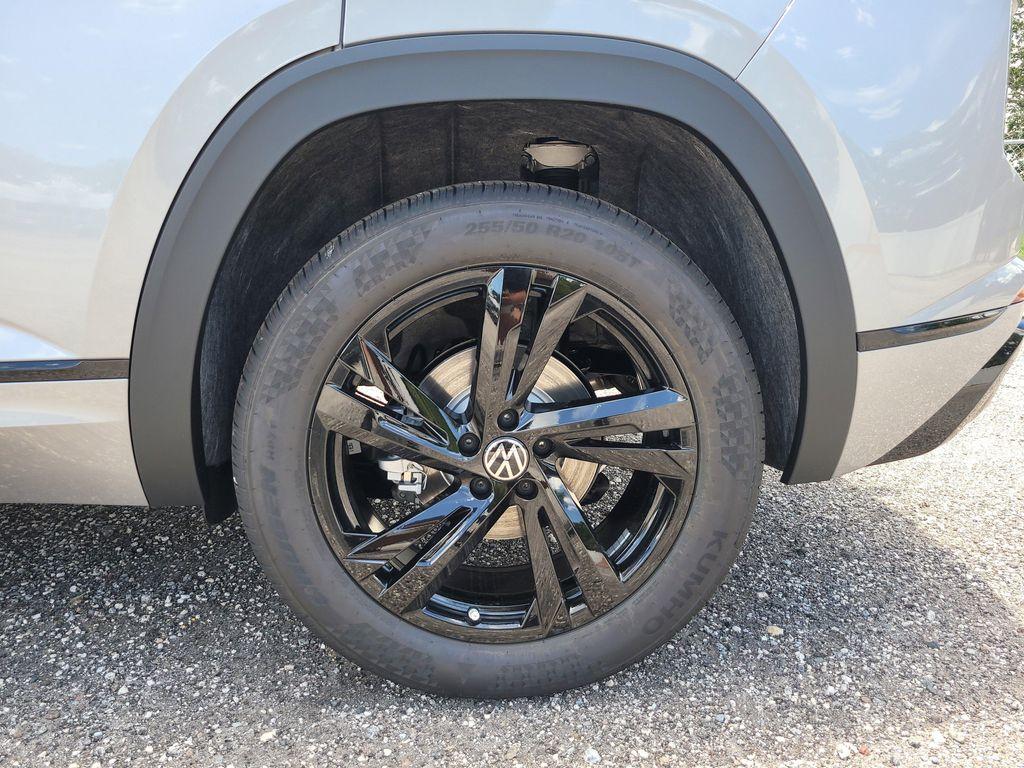 new 2025 Volkswagen Atlas Cross Sport car, priced at $45,350
