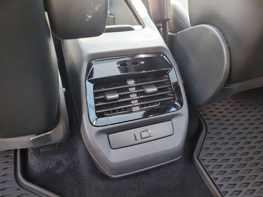 used 2022 Volkswagen ID.4 car, priced at $20,859