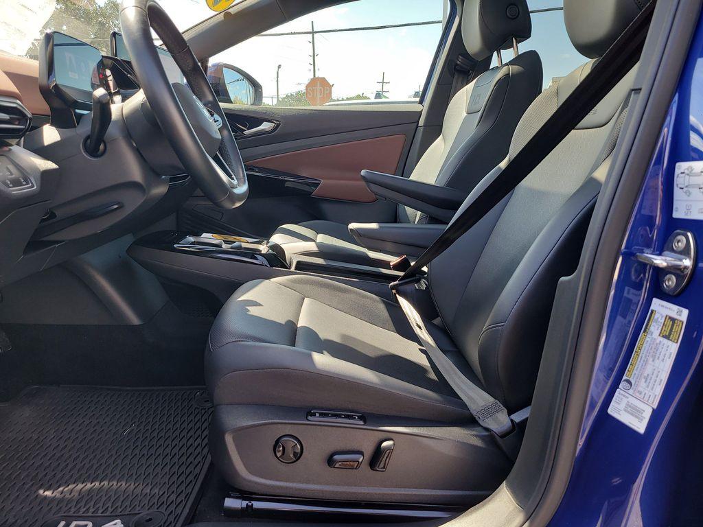 used 2022 Volkswagen ID.4 car, priced at $20,859
