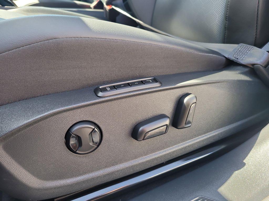 used 2022 Volkswagen ID.4 car, priced at $20,859