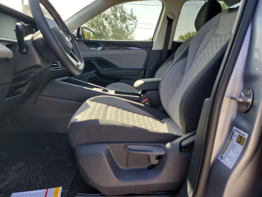 new 2026 Volkswagen Tiguan car, priced at $29,927