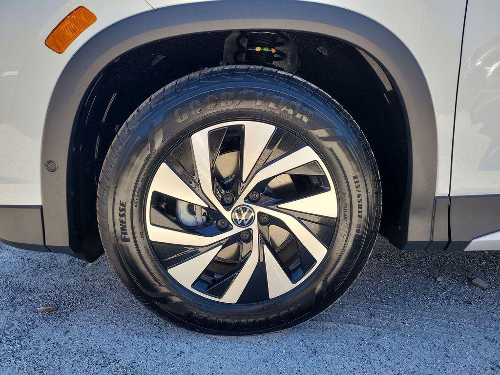new 2026 Volkswagen Tiguan car, priced at $29,842
