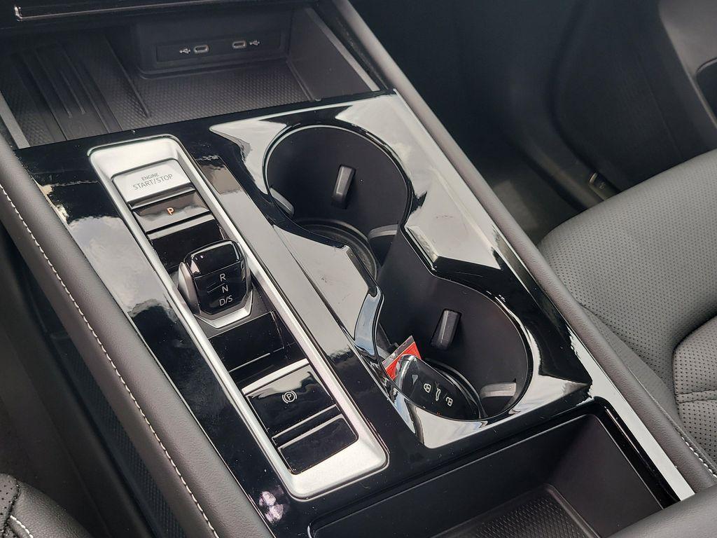 2025 Pure Gray Volkswagen Atlas
