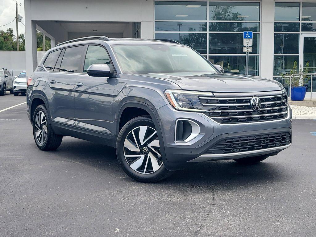 2025 Pure Gray Volkswagen Atlas
