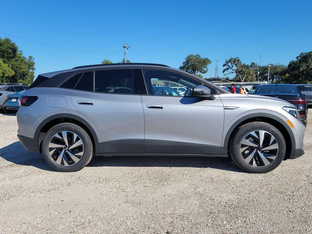 new 2025 Volkswagen ID.4 car, priced at $40,271