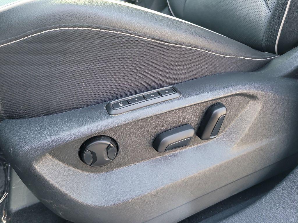 used 2022 Volkswagen Tiguan car, priced at $18,601