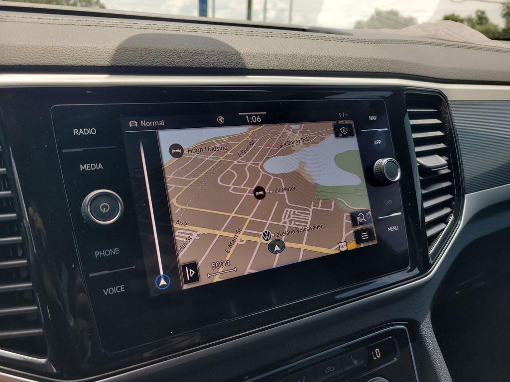 2023 Pure Gray Volkswagen Atlas Cross Sport