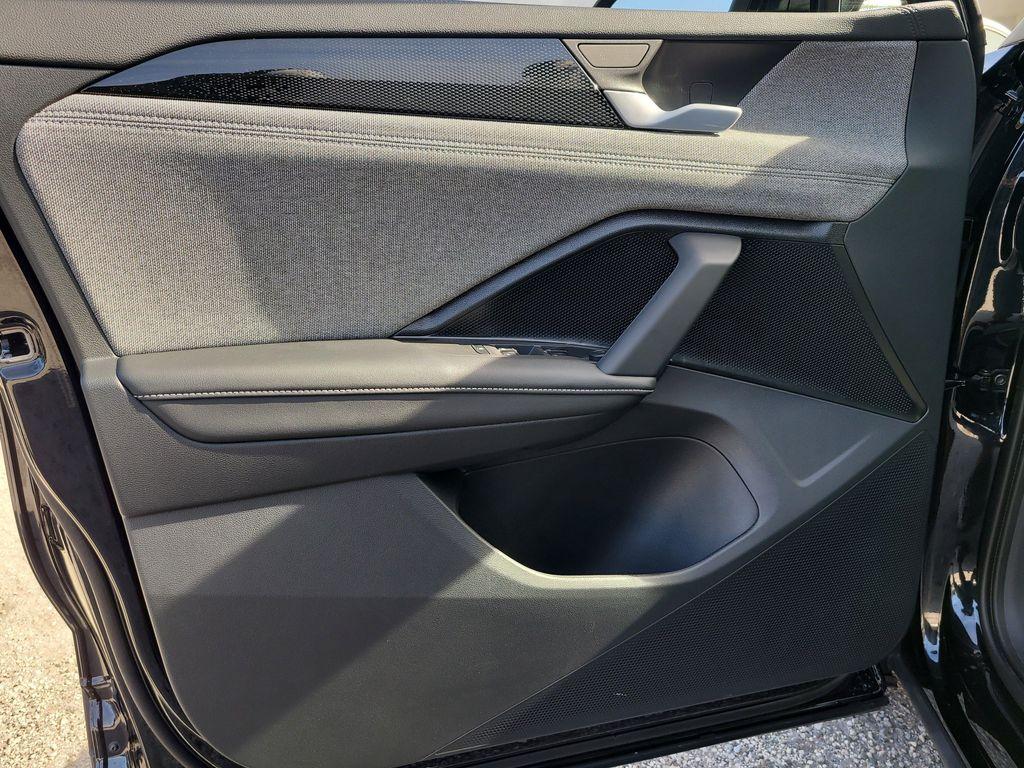 new 2026 Volkswagen Tiguan car, priced at $31,345