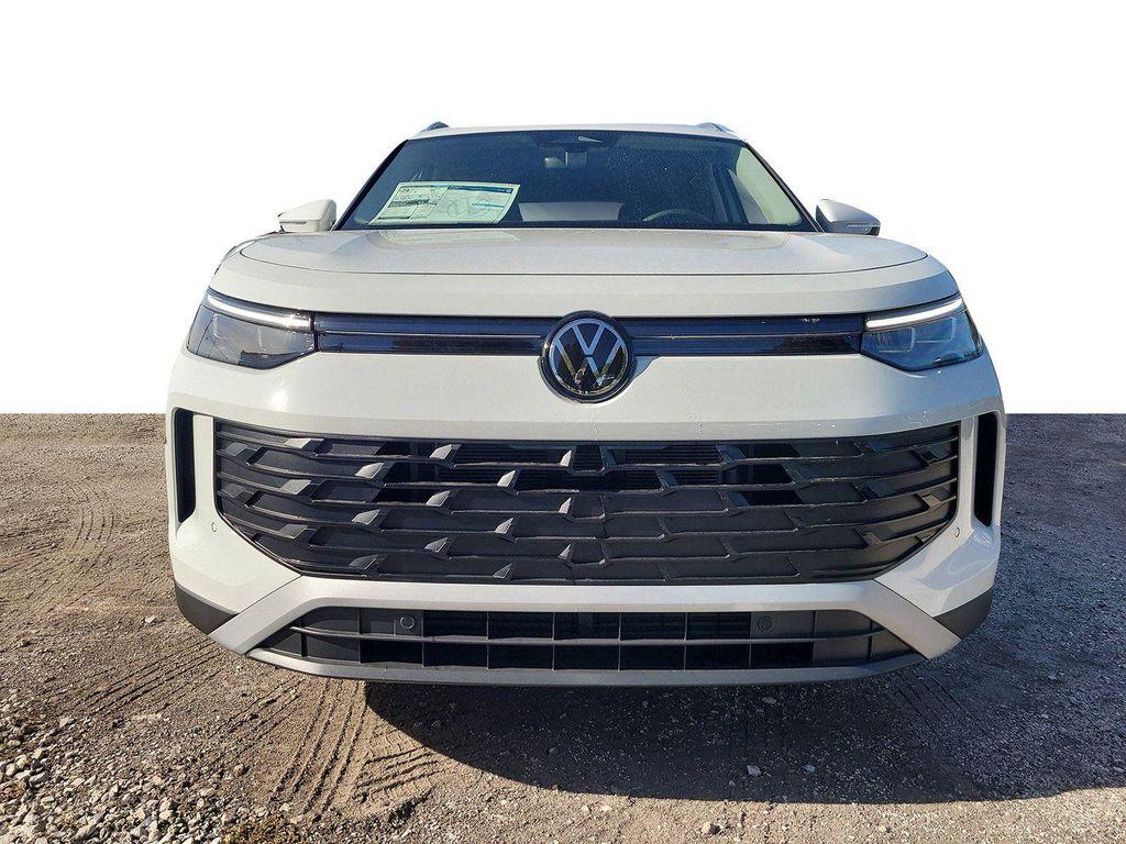 new 2026 Volkswagen Tiguan car, priced at $29,927