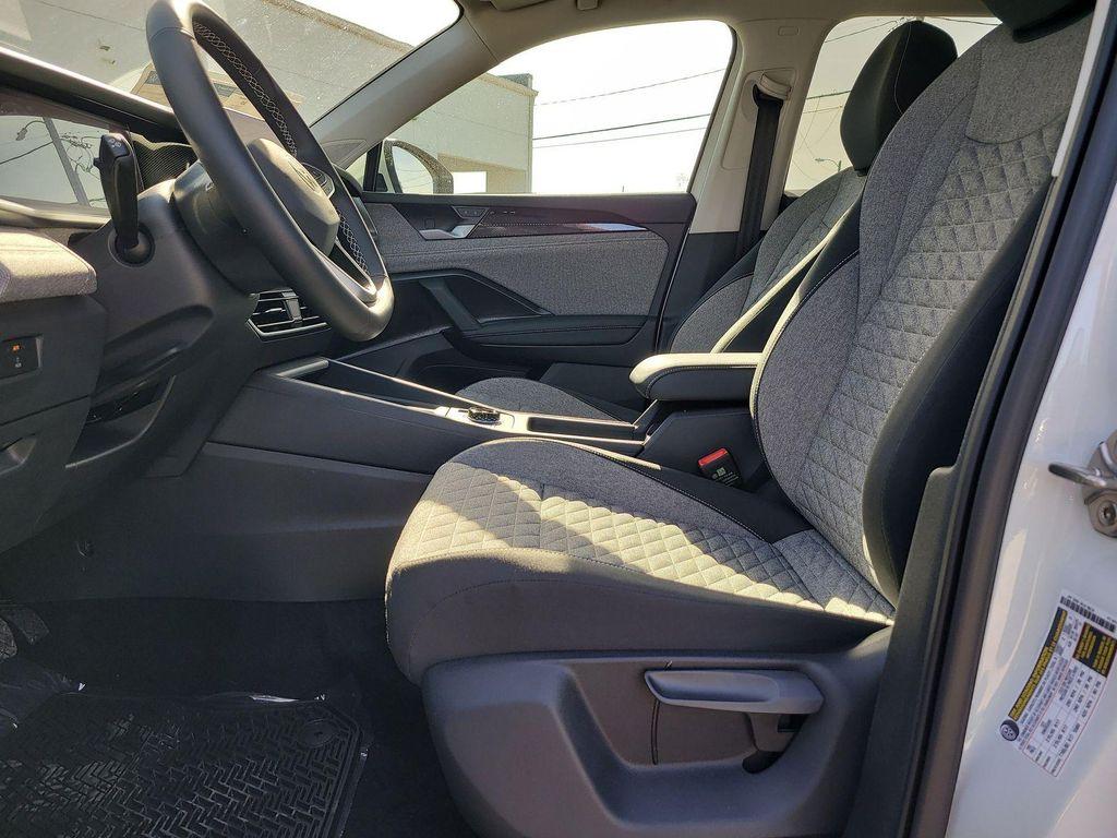 new 2026 Volkswagen Tiguan car, priced at $29,927
