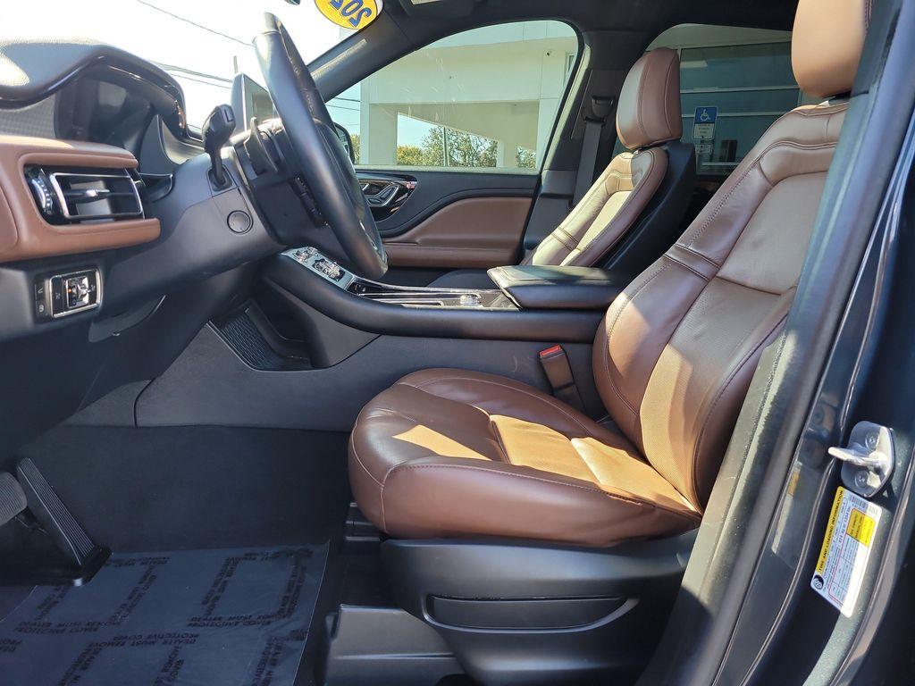 used 2023 Lincoln Aviator car, priced at $48,753