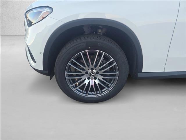 new 2026 Mercedes-Benz GLC 300 car, priced at $51,385