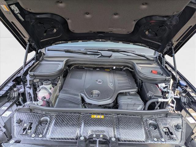 new 2026 Mercedes-Benz GLE 450 car, priced at $77,210