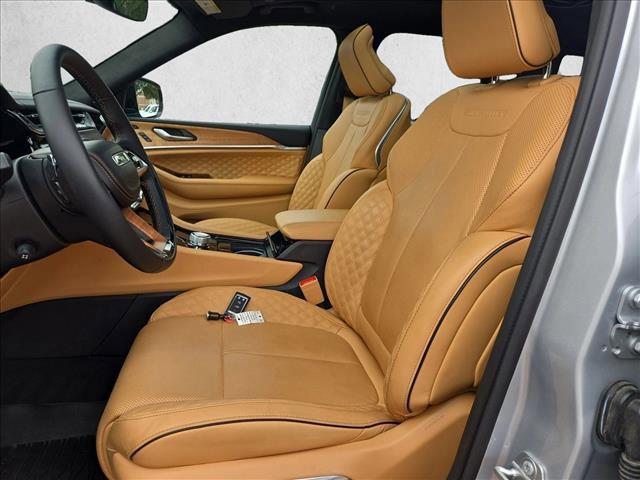 used 2025 Jeep Grand Cherokee car, priced at $49,981