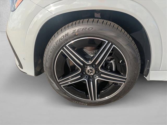 new 2026 Mercedes-Benz GLE 450 car, priced at $84,010