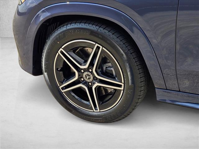 new 2026 Mercedes-Benz GLE 450 car, priced at $77,210