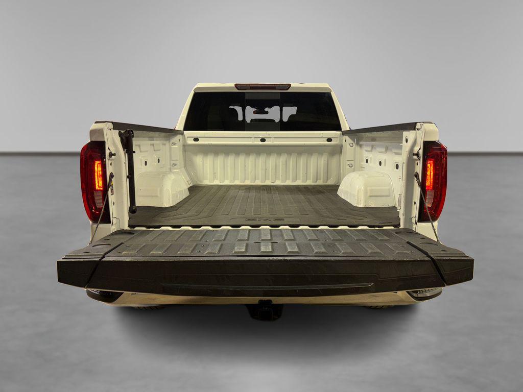 used 2021 GMC Sierra 1500 car, priced at $28,000