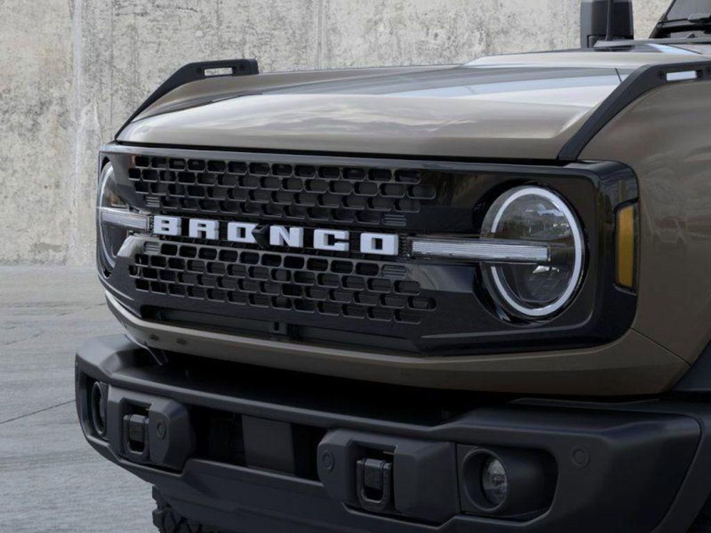 new 2025 Ford Bronco car, priced at $60,255