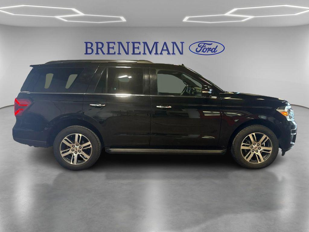 used 2024 Ford Expedition car, priced at $43,000