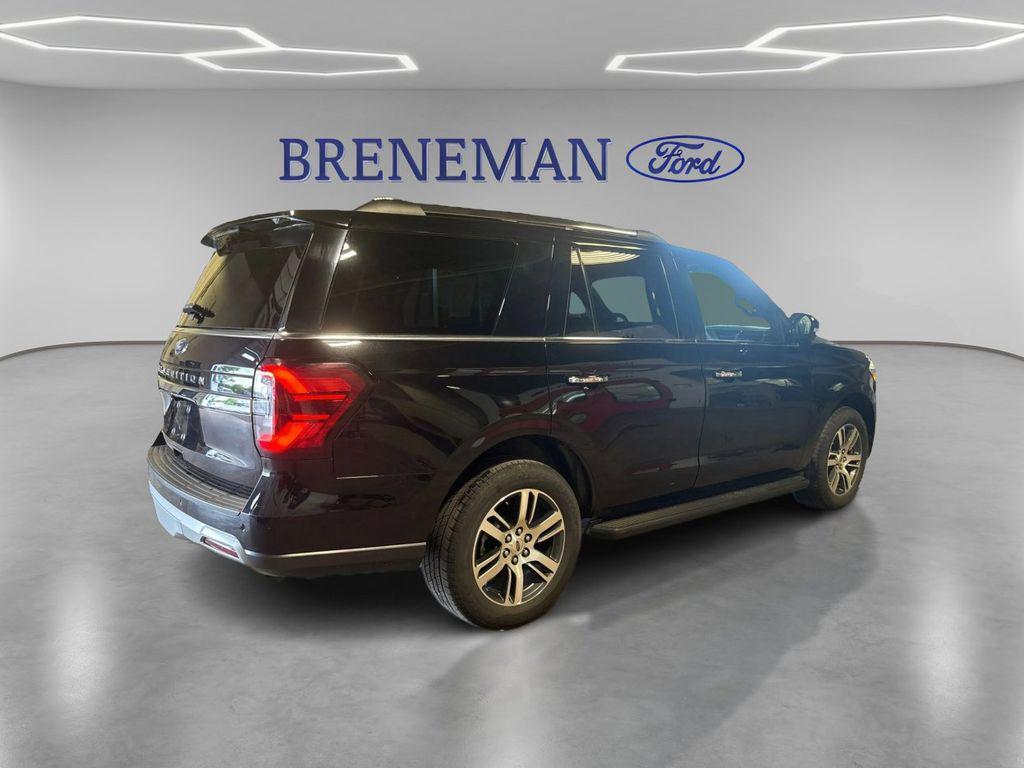 used 2024 Ford Expedition car, priced at $43,000
