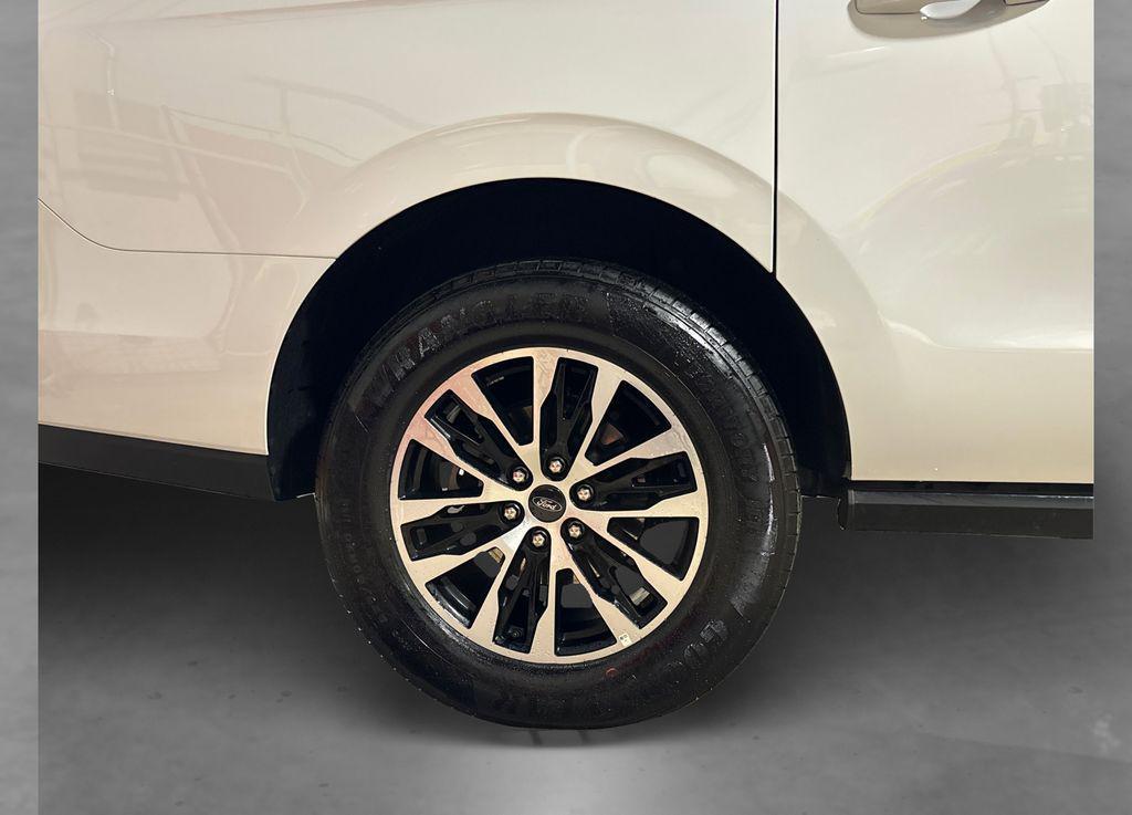 used 2025 Ford Expedition Max car, priced at $65,500