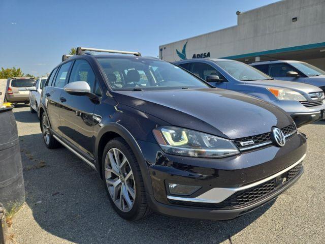 used 2017 Volkswagen Golf Alltrack car, priced at $15,995