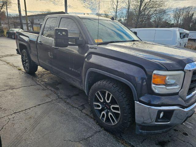 used 2014 GMC Sierra 1500 car, priced at $17,900