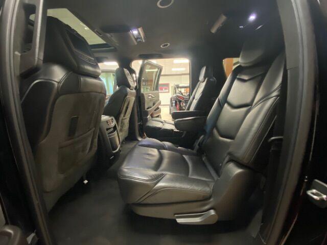 used 2019 Cadillac Escalade ESV car, priced at $33,900