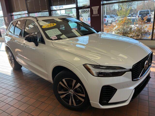used 2024 Volvo XC60 Recharge Plug-In Hybrid car, priced at $31,900
