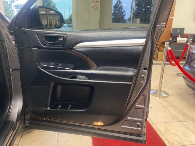 used 2018 Toyota Highlander car, priced at $19,900