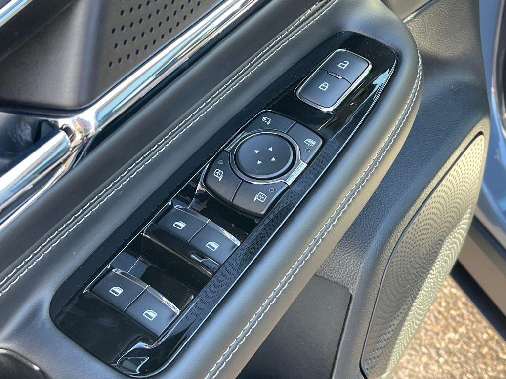 new 2024 Lincoln Corsair car, priced at $48,686