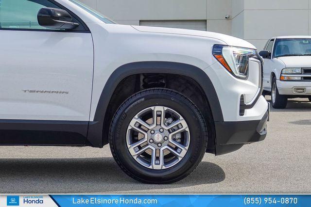 used 2025 GMC Terrain car, priced at $29,187