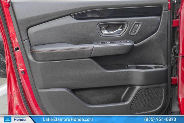used 2025 Honda Pilot car, priced at $45,729