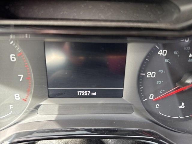 used 2025 Chevrolet Trax car, priced at $20,988