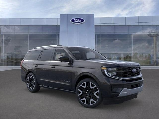 new 2025 Ford Expedition car, priced at $85,718