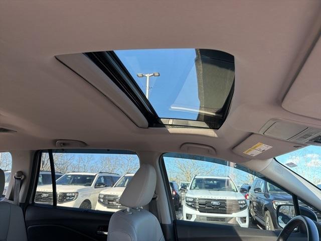 used 2022 Honda Pilot car, priced at $31,184